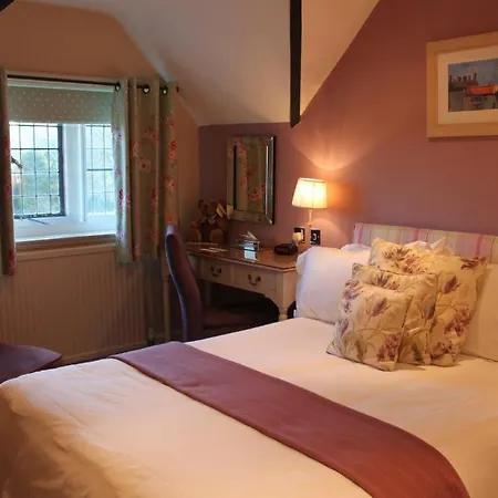 Mallyan Spout Hotel Hotel