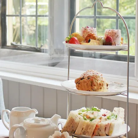 Hotel Mallyan Spout Hotel