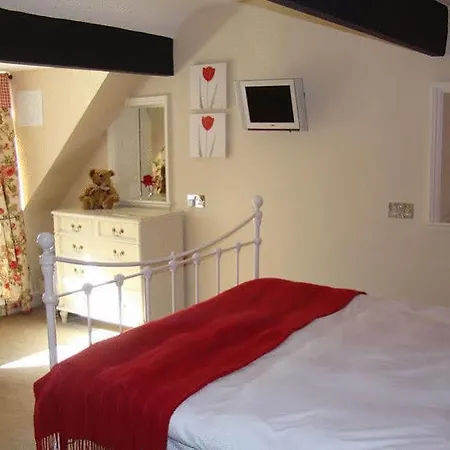 Mallyan Spout Hotel 3*