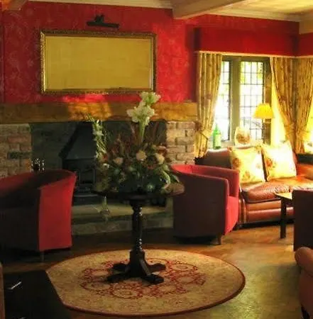 Mallyan Spout Hotel 3*