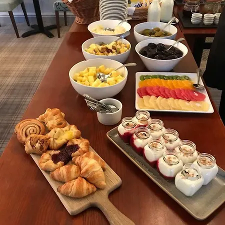 Mallyan Spout Hotel Hotel 3*